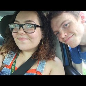 Meet your Posher, Emmelia